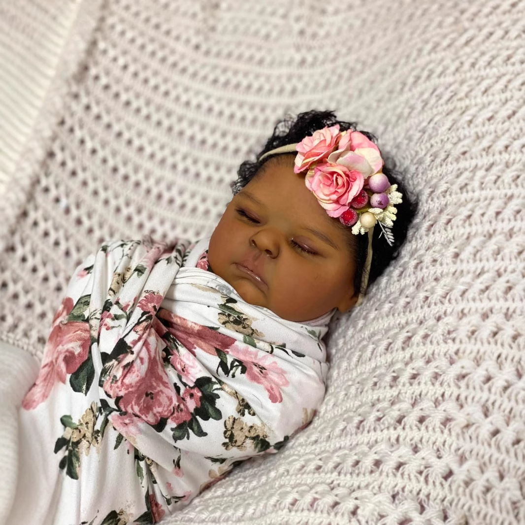 Pesche in pelle scura Bambola  - Reborn Baby Doll Silicone Realistic recensione e prezzo