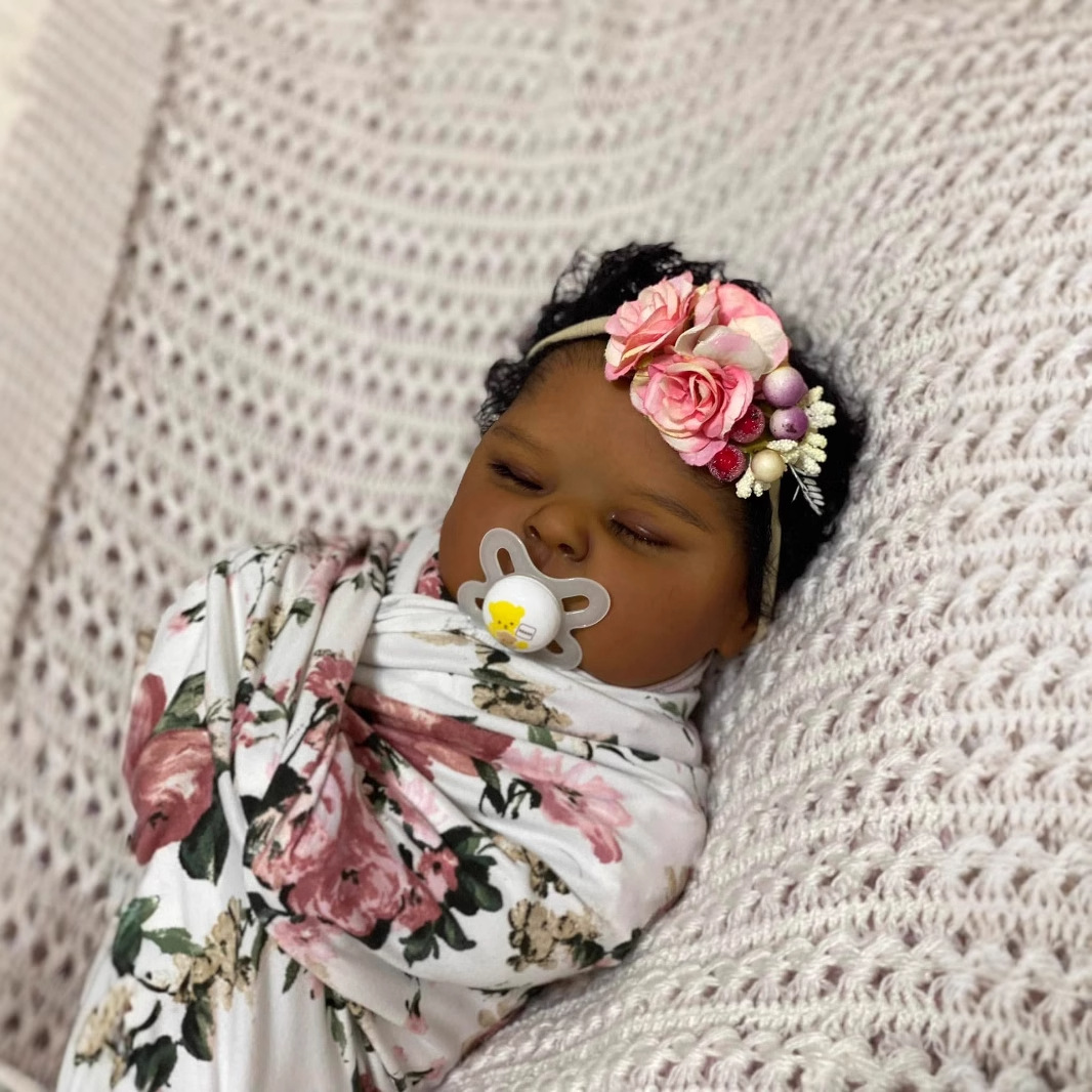 Pesche in pelle scura Bambola  - Reborn Baby Doll Silicone Realistic recensione e prezzo